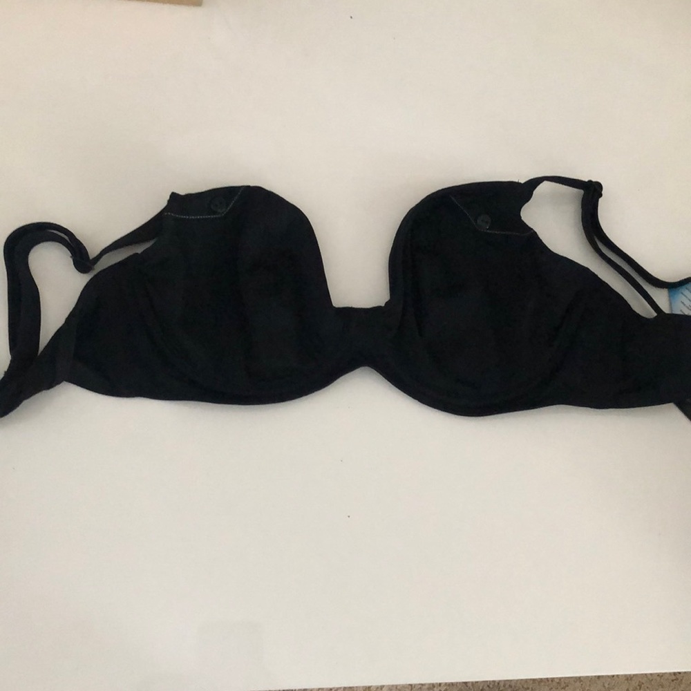 Never worn bikini top!